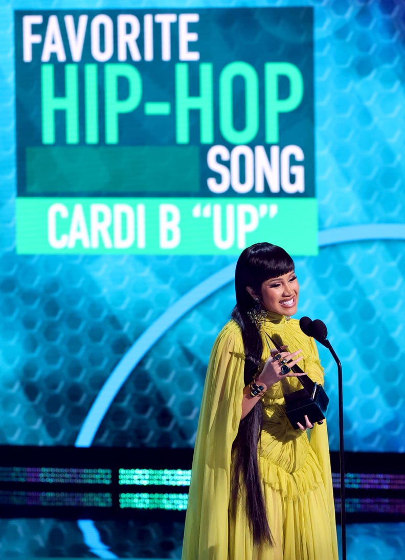 When She Took Home an Award For Favorite Hip-Hop Song