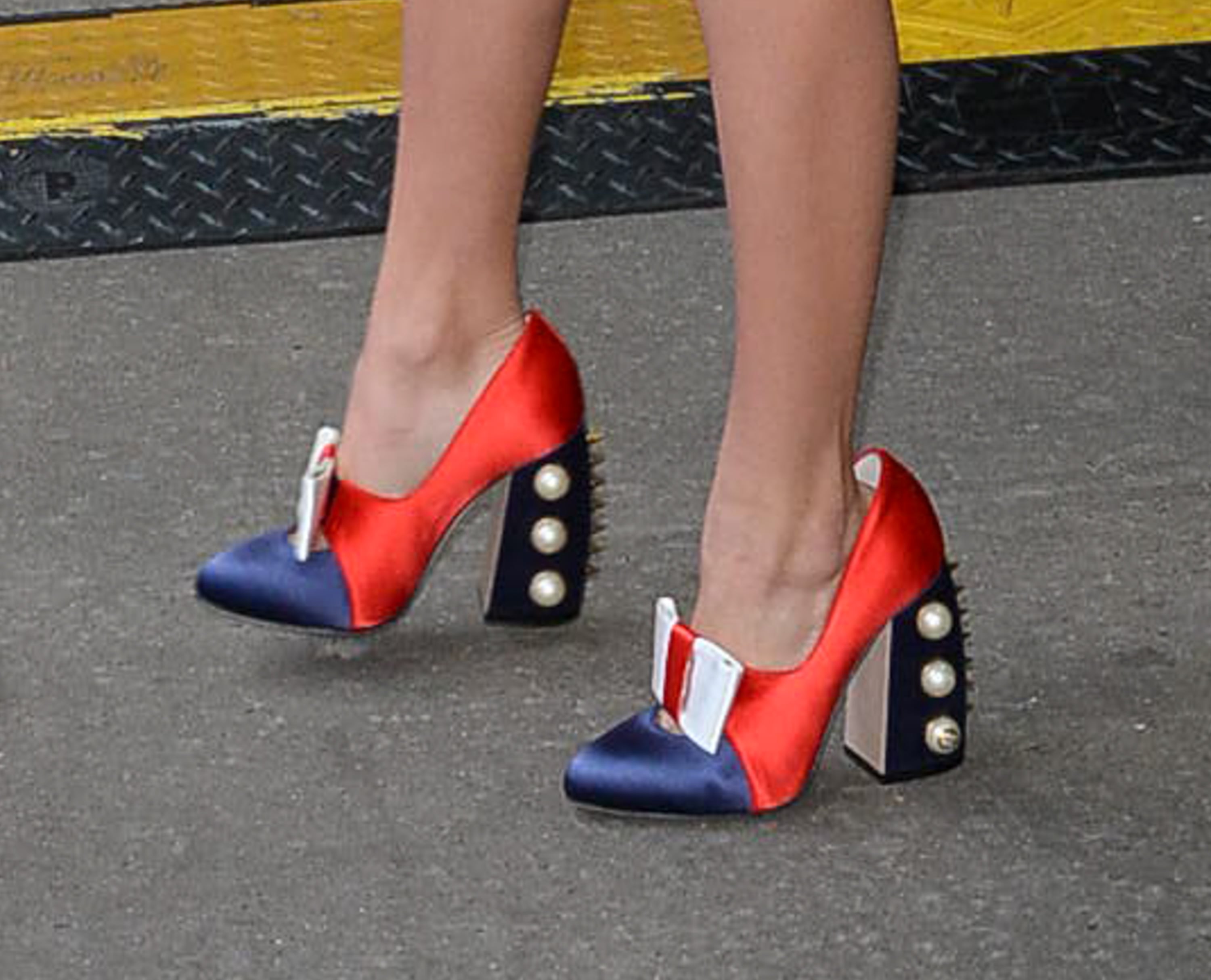 Cheap gucci heels online