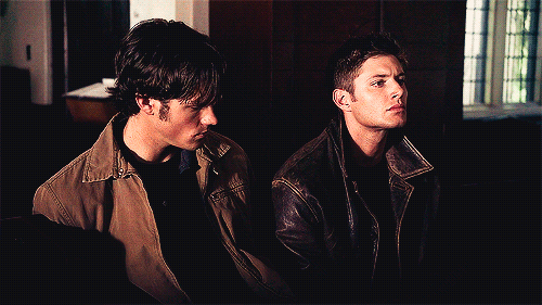 They Watch Each Other S Backs Supernatural Sam And Dean Winchester