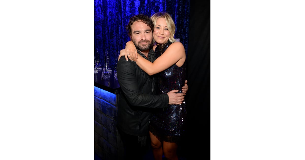 Kaley Cuoco And Johnny Galecki Real Couples Who Played Couples On Tv 