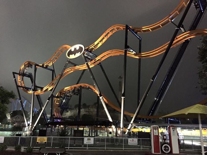 Batman Roller Coaster Six Flags Fiesta Texas | POPSUGAR Tech