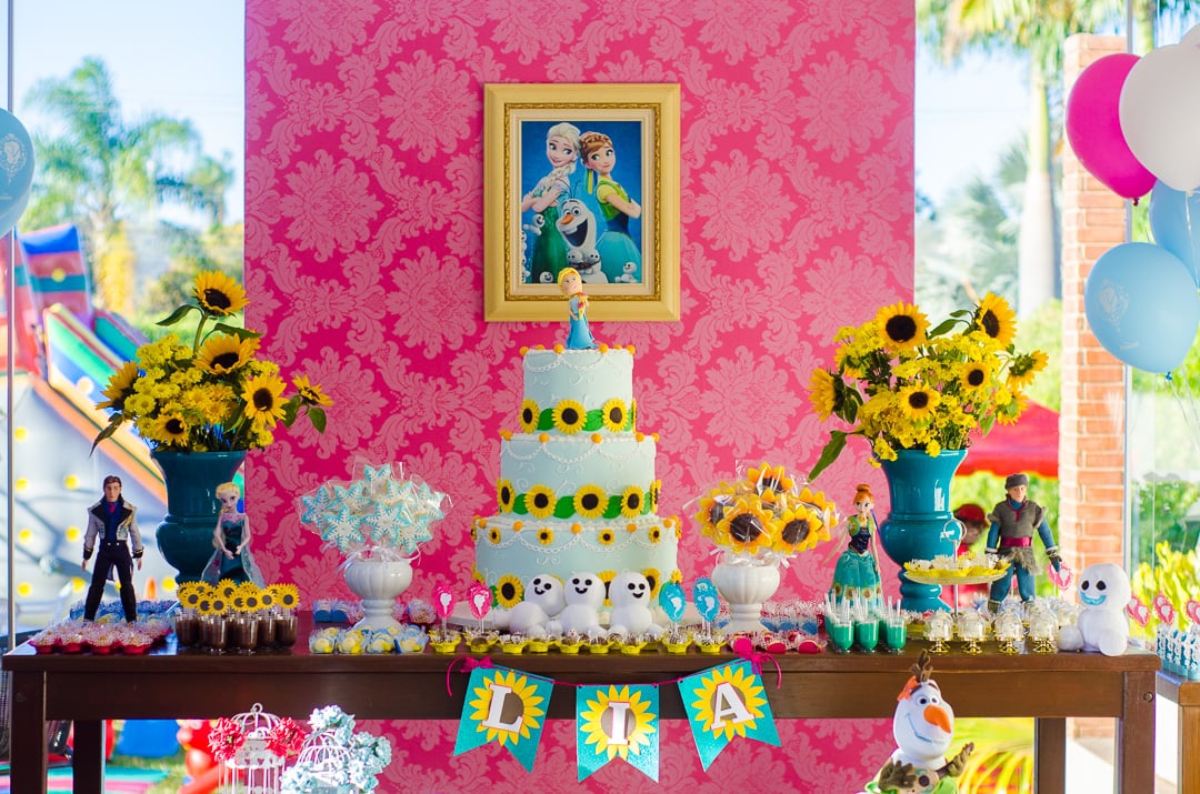 Frozen Birthday Party Theme Ideas Popsugar Family