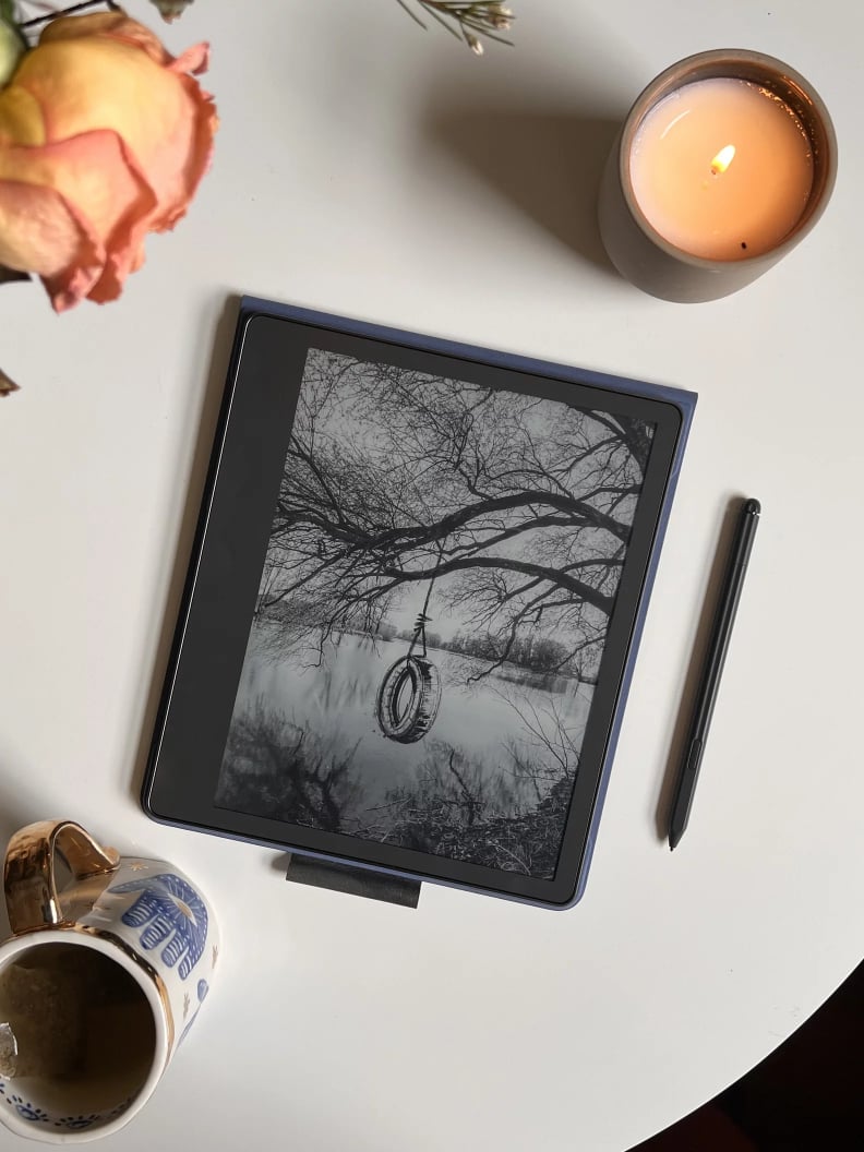 A Tech Gift For the Active Reader