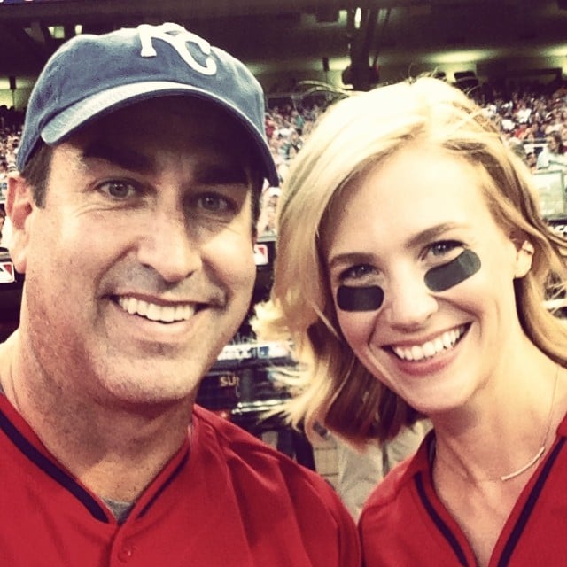 January Jones and Rob Riggle got into their celebrity baseball game.
Source: Instagram user januaryjones