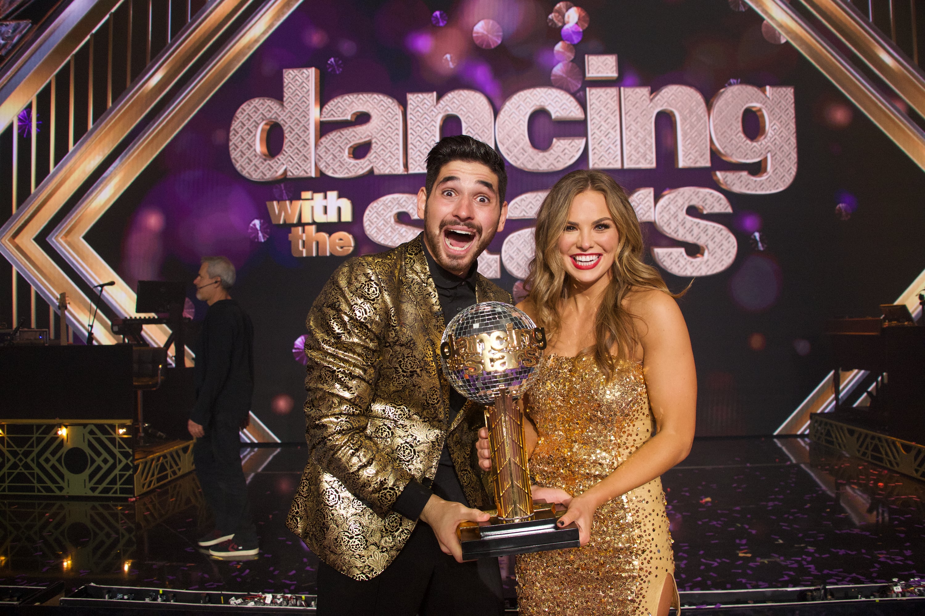 Dancing with the stars season 28 episode 1 sale