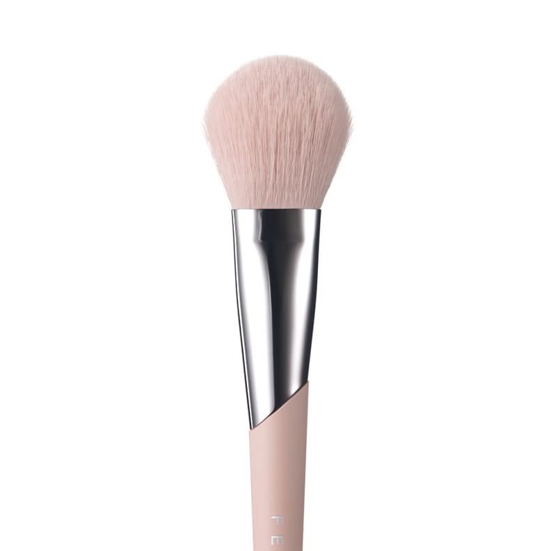 Cheek-Sculpting Bronzer Brush