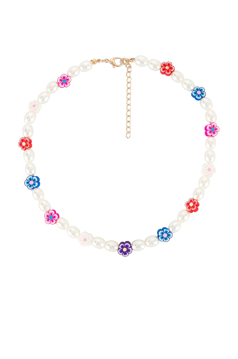 petit moments Daisy Pearl Necklace in Gold