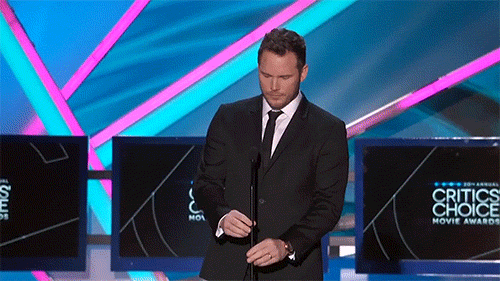 When Chris Pratt Couldn't Figure Out the Microphone