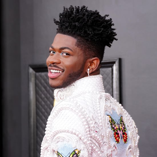 Lil Nas X在2022年格莱美上的Balmain蝴蝶套装