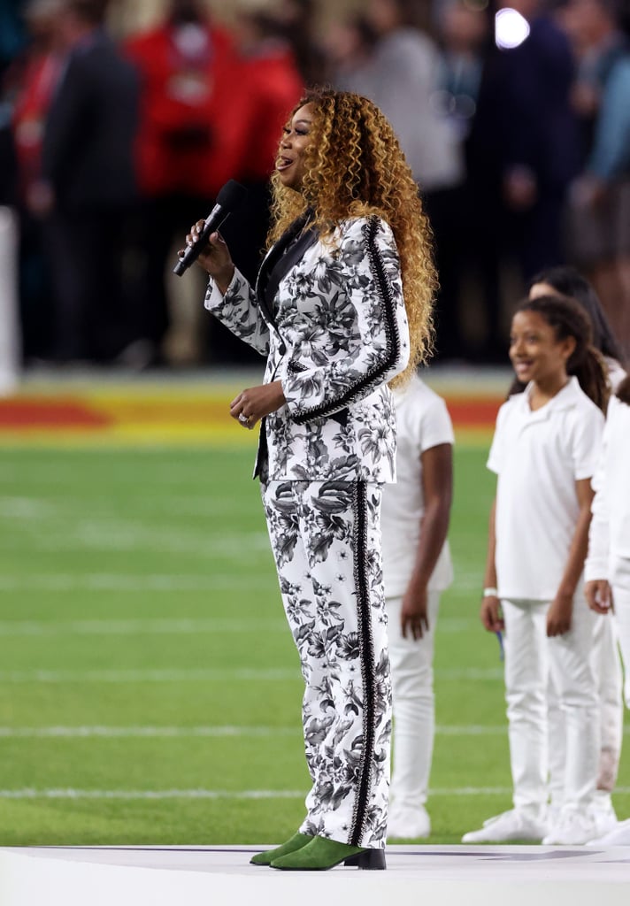 Yolanda Adams Sings "America the Beautiful" Super Bowl Video