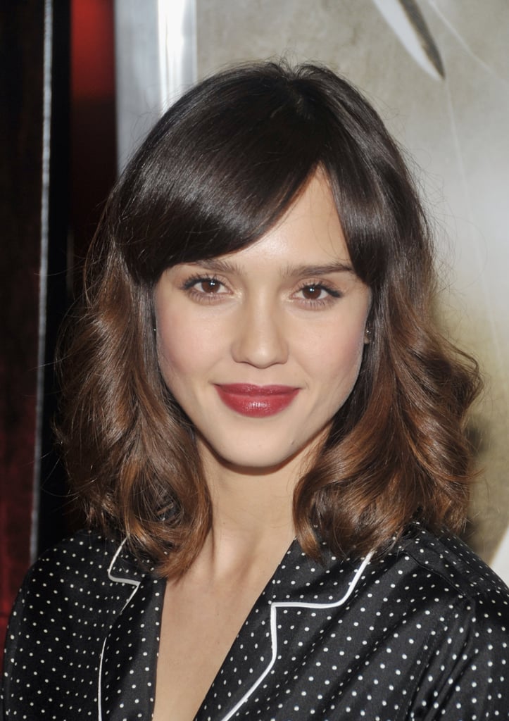 Jessica Alba With Short Hair and Side Bangs in 2009
