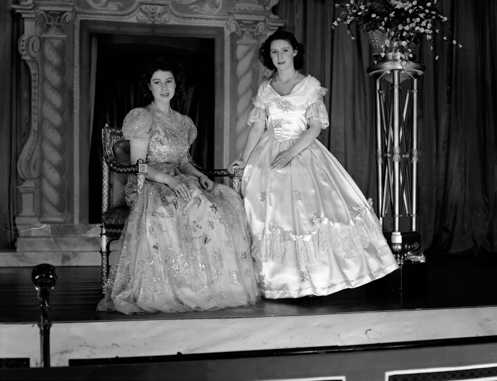 Queen Elizabeth Ii And Princess Margaret Pictures Popsugar Celebrity Australia