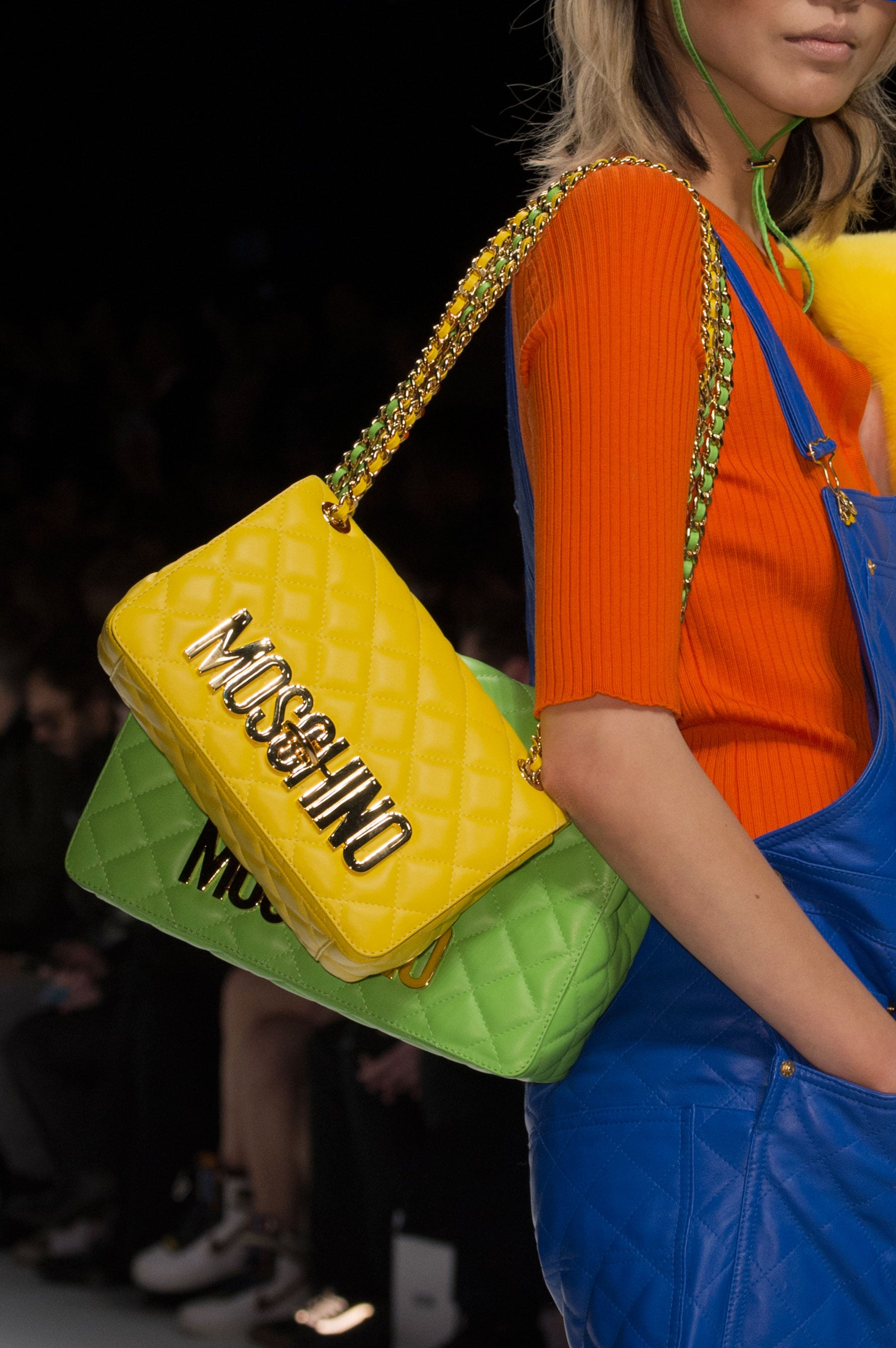 Moschino Fall 2015, You'll Want to Wear These Bags Right Off the Runway