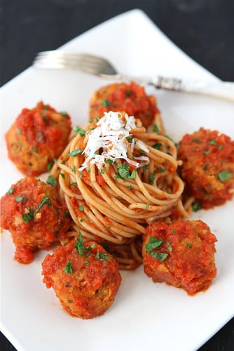 Cannellini Bean Vegetarian "Meatballs" With Tomato Sauce