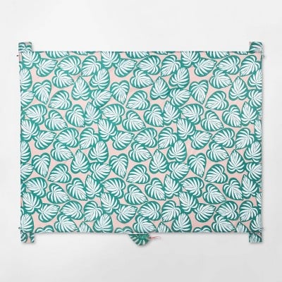 Palm Leaf Ground Covering