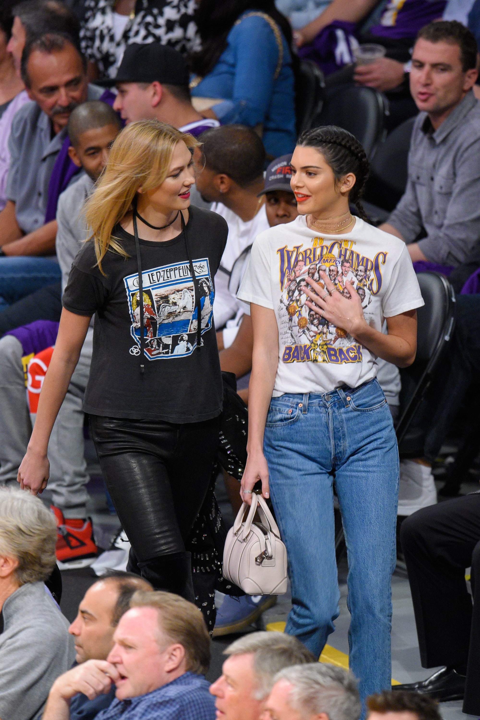 Kylie jenner  Shirt outfit women, Lakers outfit, Laker outfit women style