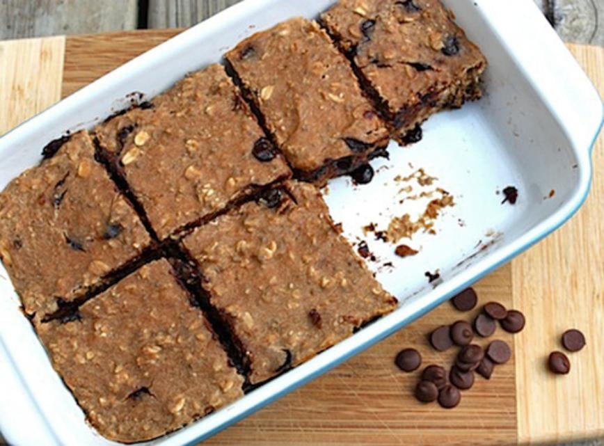 Banana-Carob Protein Bars