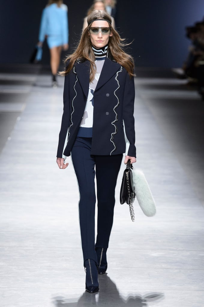 Versace Fall 2016 Runway