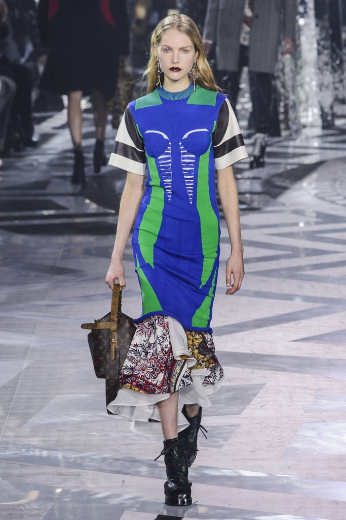 Louis Vuitton Fall 2016 Runway