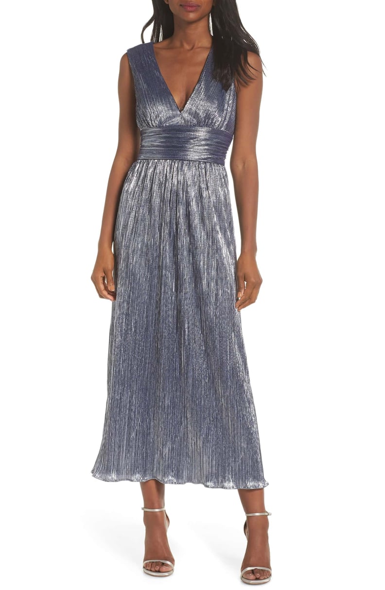 Leota Sheba Metallic Crinkle V-Neck Maxi Dress