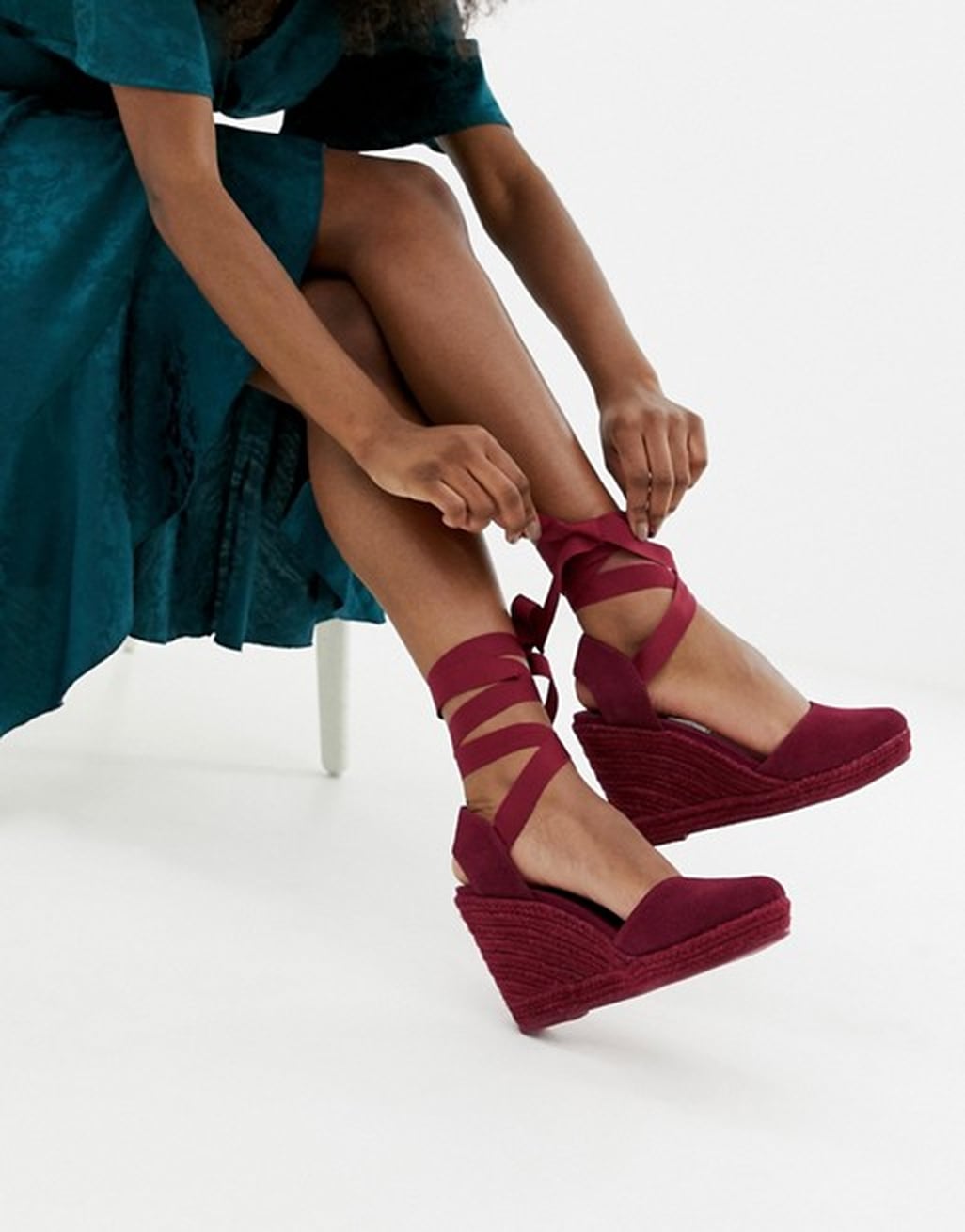 trendy wedge sandals 2019