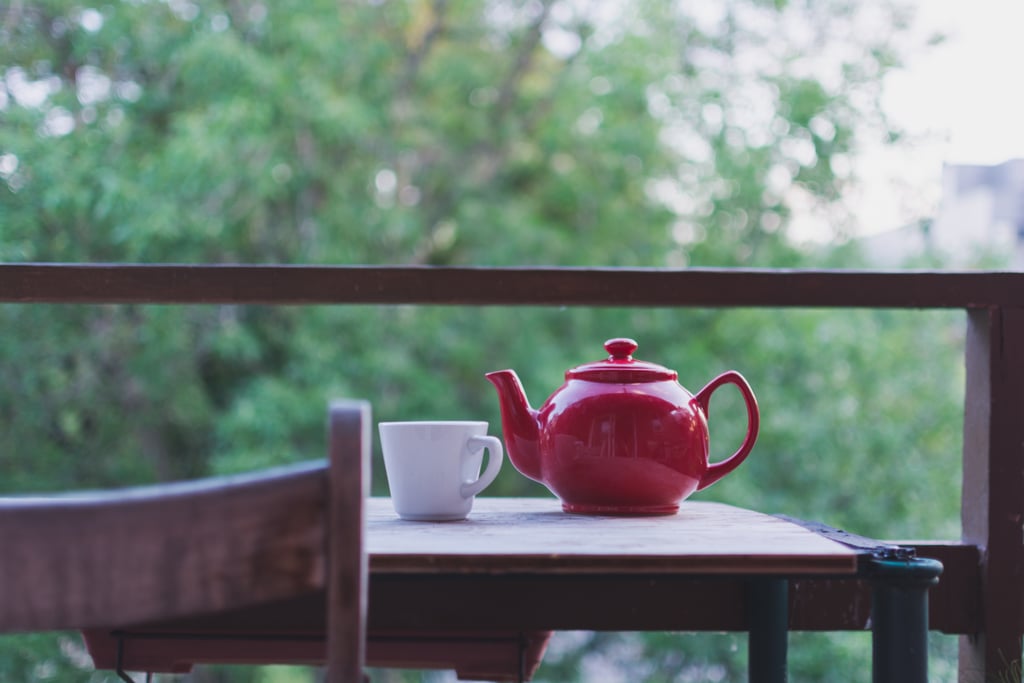 A quiet outdoor tea or coffee time . . . sans tech.