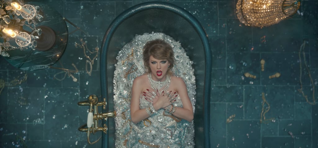"Look What You Made Me Do" Outfits: Diamond Taylor Swift