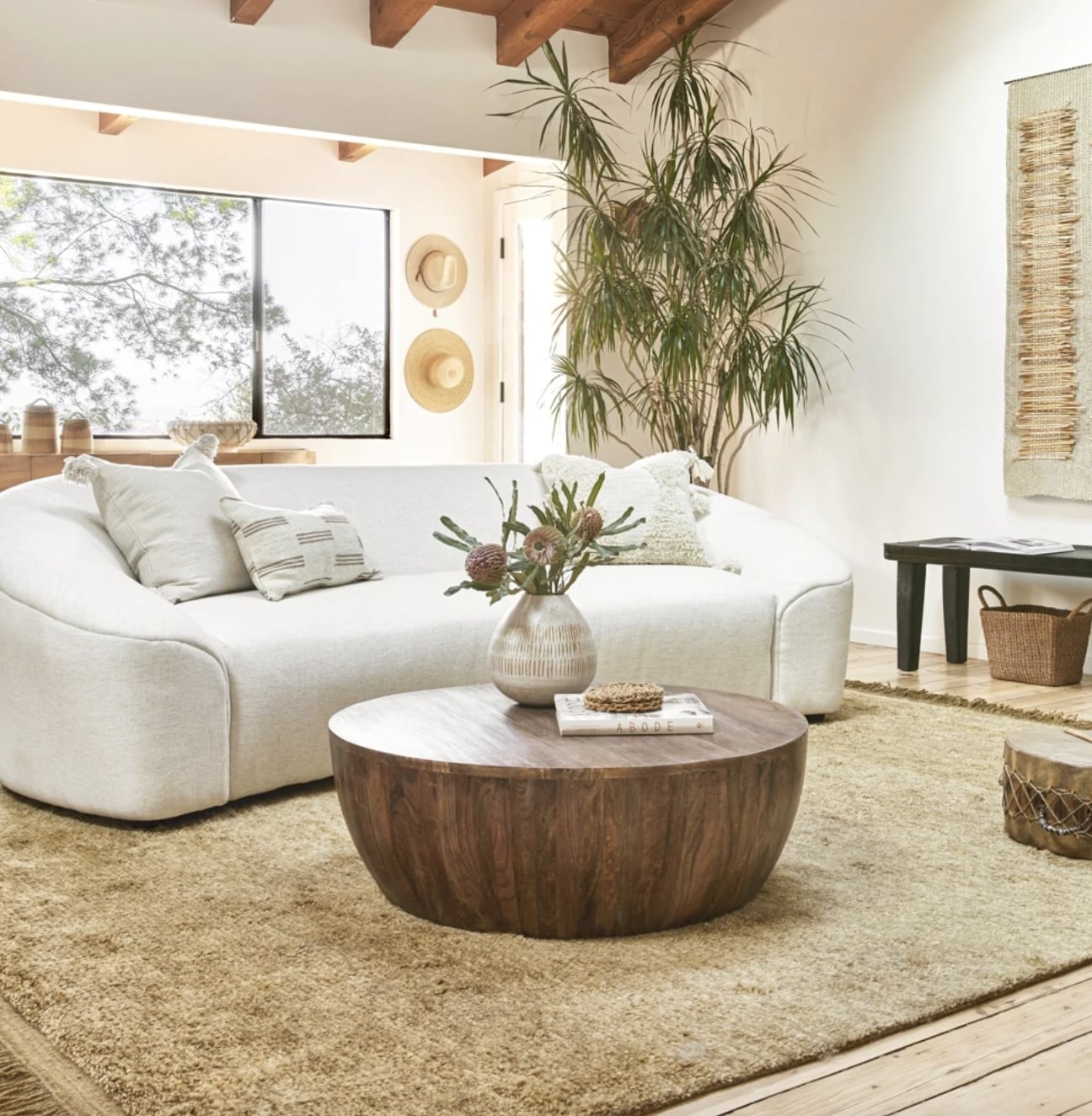 Round floor sofa new arrivals