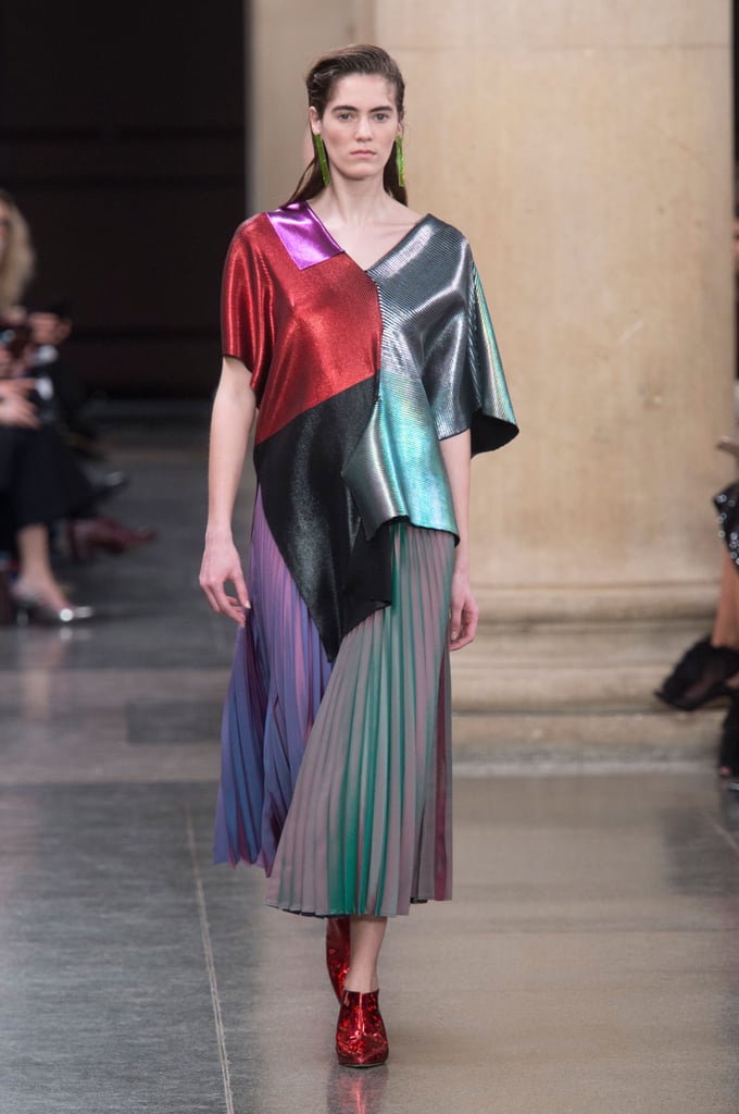 Christopher Kane Fall 2017 Runway