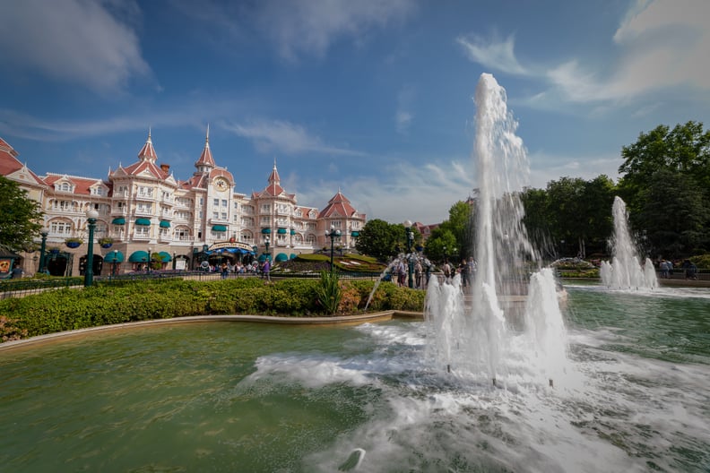 Look For Disneyland Paris Deals