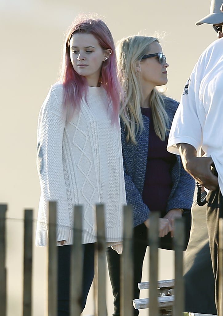 Reese Witherspoon and Ava Phillippe Hugging on the Beach