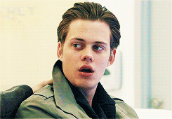Faceclaim - Page 2 Bill-Skarsgard-Pictures-GIFs