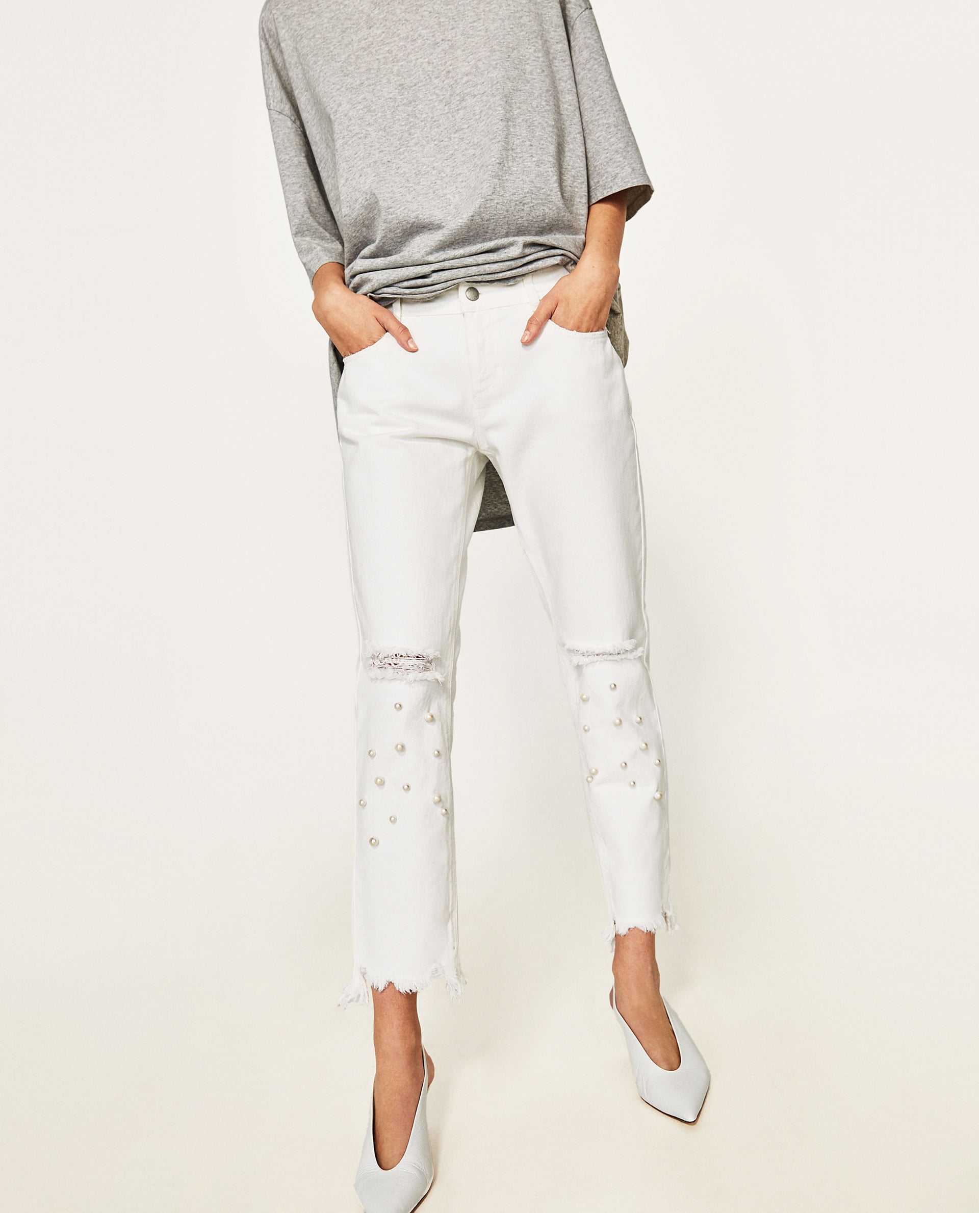 Norm anmodning Bedstefar Zara Jeans With Faux Pearls | The Very Best Denim You Could Possibly Shop  at Zara Right Now | POPSUGAR Fashion Photo 9