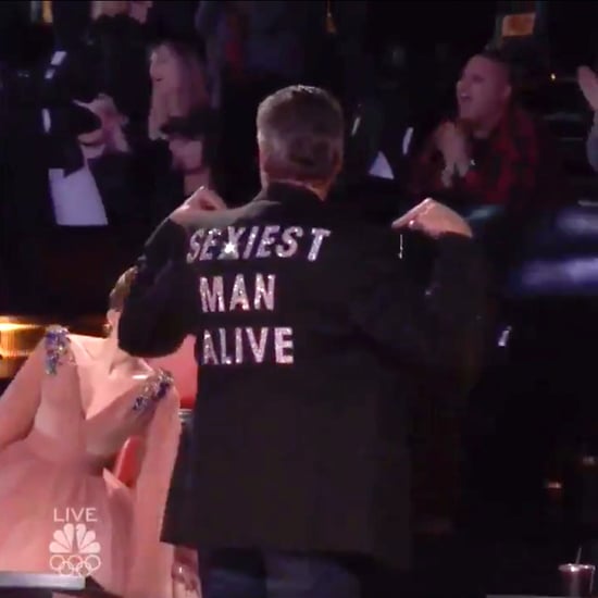 Blake Shelton Wears "Sexiest Man Alive" Jacket on The Voice
