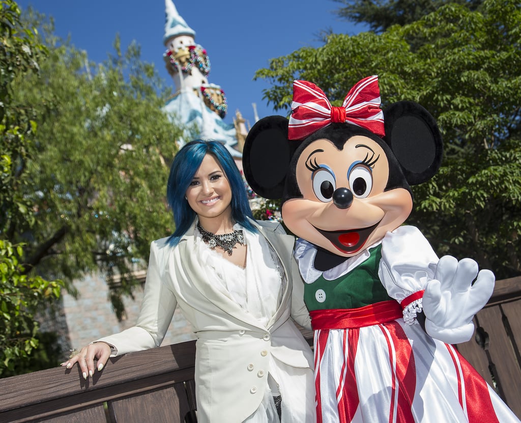 In November 2013, Demi Lovato made an early Christmas-themed stop at the park.