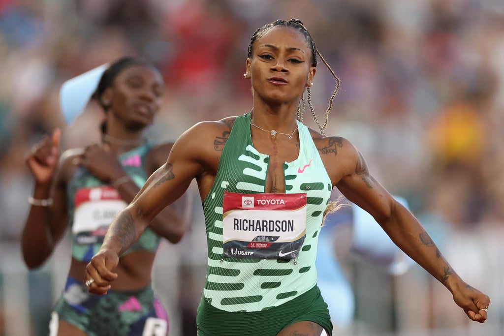 Sha'Carri Richardson Removes Wig Before the 100m Sprint
