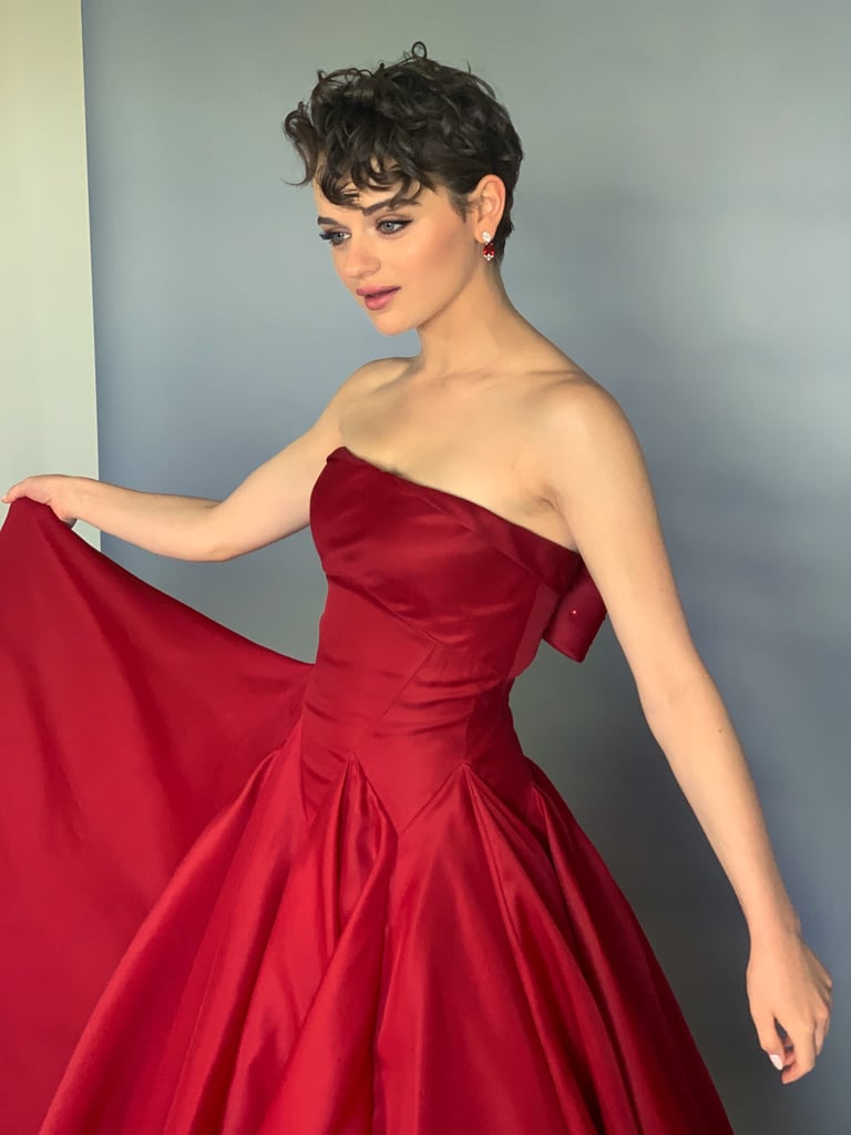 Joey King's Curly Hair at the 2019 Emmys