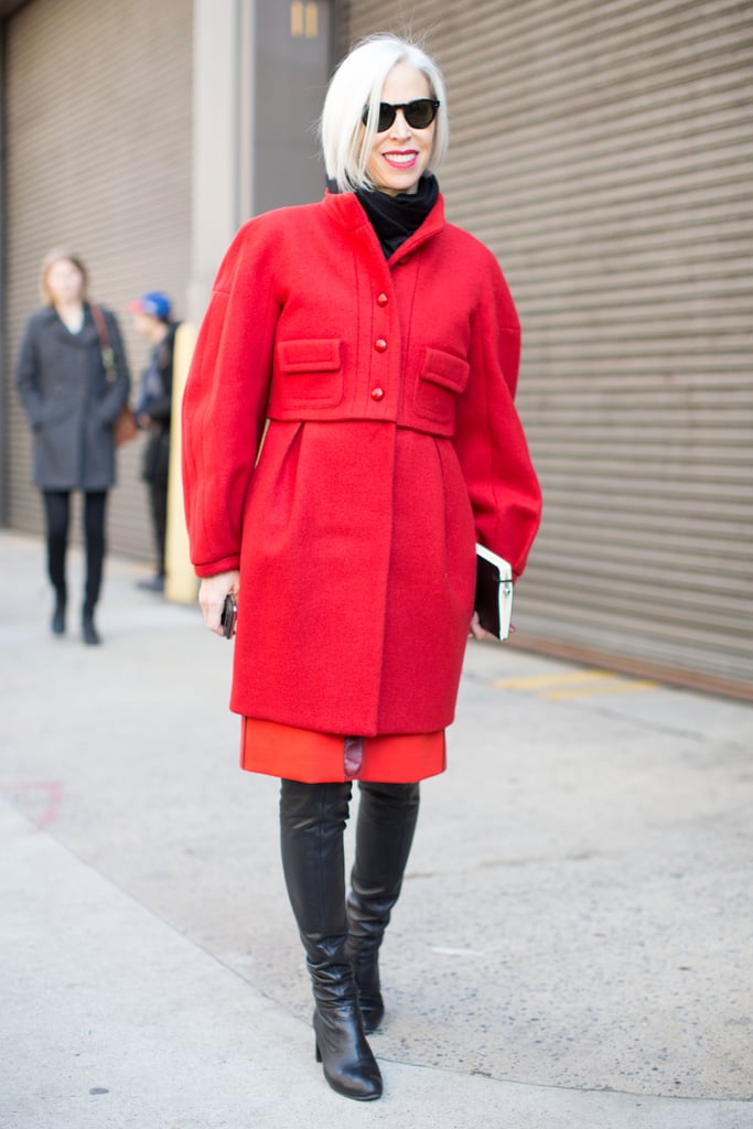 Linda Fargo brightened her basic black with shades of red.
Linda Fargo brightened her basic black with shades of red.