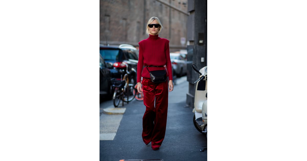 Style Your Monochrome Look With a Simple Black Fanny Pack How to Wear