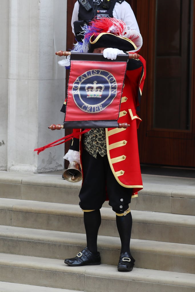 Did a Town Crier Announce the Birth of the Third Royal Baby?