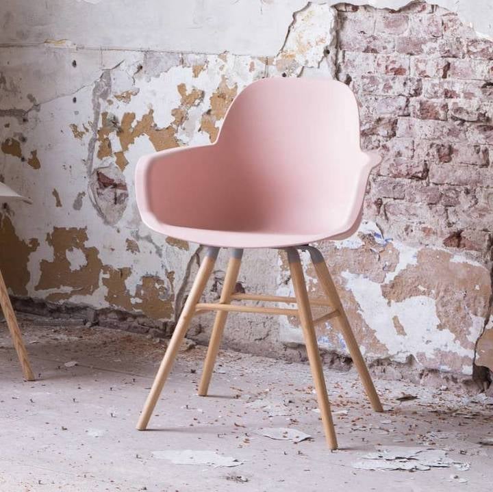 Pink scandi hotsell chair