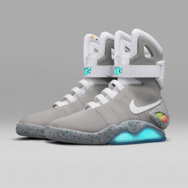 Back to the future schoenen store