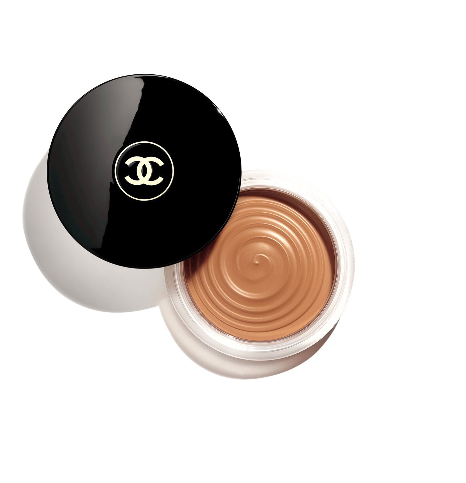 Why Chanel's Bronzing Cream Is Beloved by Makeup Artists