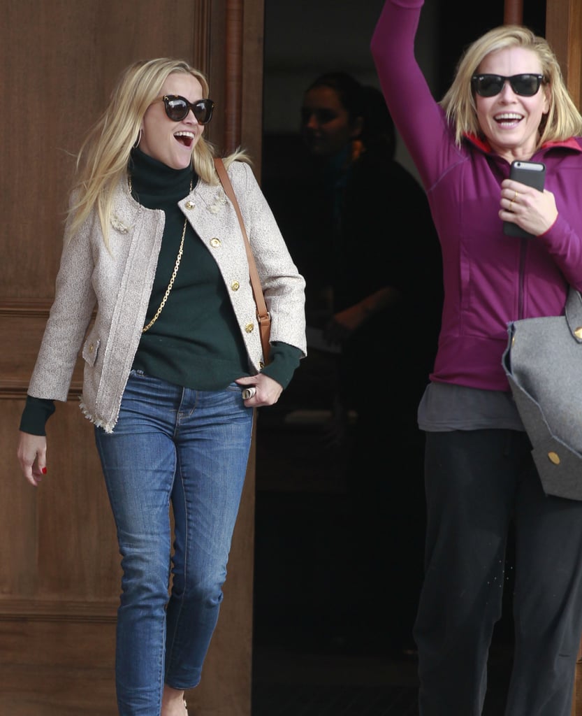 Reese Witherspoon and Chelsea Handler Having Lunch in LA | POPSUGAR ...