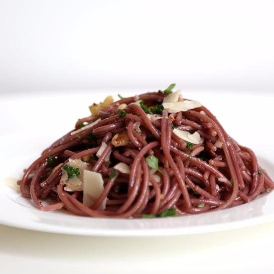 Spaghetti Cooked in Red Wine