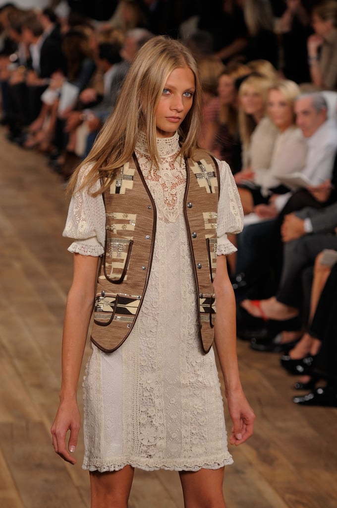 Spring 2011 New York Fashion Week: Ralph Lauren 2010-09-16 12:15:03 Spring 2011 New York Fashion Week: Ralph Lauren 2010-09-16 12:15:03