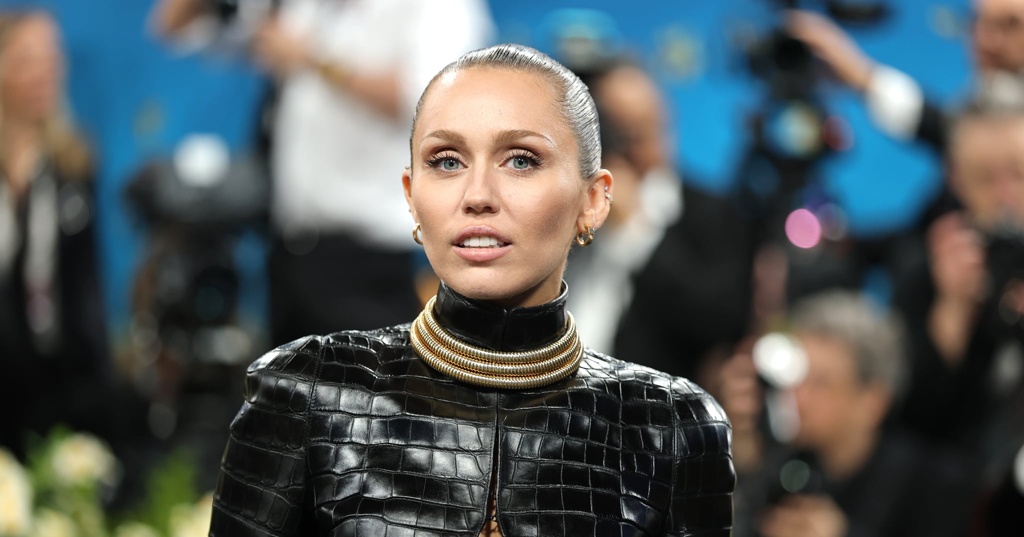 Miley Cyrus's Ovarian Cyst Ruptured Before a Show — She Performed Anyway