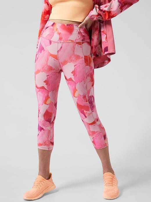 Athleta Ultimate Stash II Capri