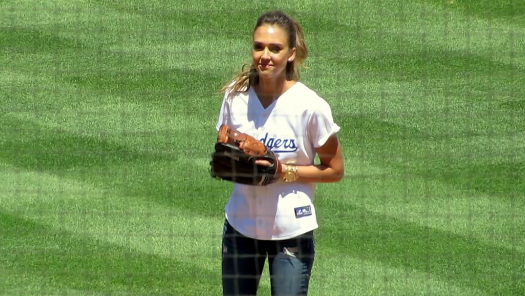 Jessica Alba Throws First Pitch at Dodger Game 8-17-14