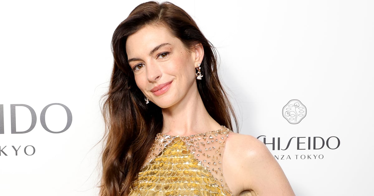 Anne Hathaway’s Best Outfits and Red Carpet Style